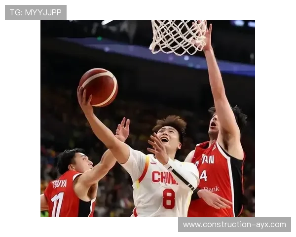 中国男篮新帅首秀告捷年轻阵容展现顽强斗志力克亚洲劲旅点燃球迷希望 中国男篮新帅首秀告捷年轻阵容展现顽强斗志力克亚洲劲旅点燃球迷希望