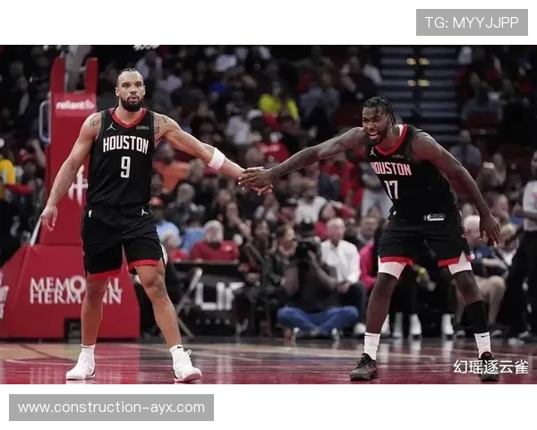 火箭队最新动态：队内核心球员伤情更新与未来赛季战略调整