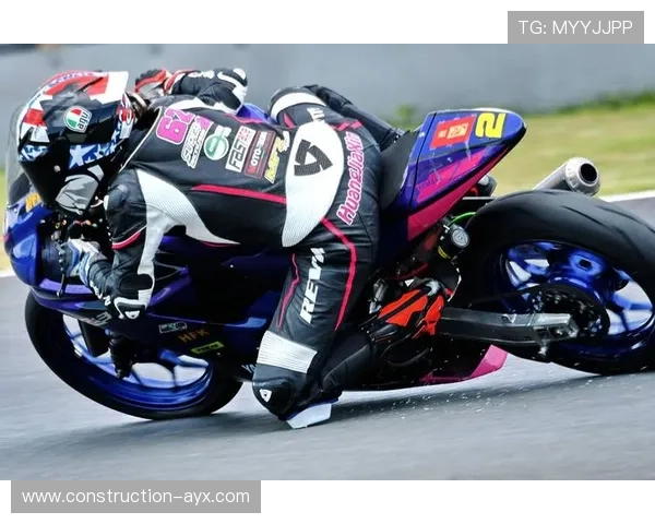 摩托车大奖赛最新动态:2026赛季车队阵容变化与技术革新引发热议 摩托车大奖赛最新动态:2026赛季车队阵容变化与技术革新引发热议